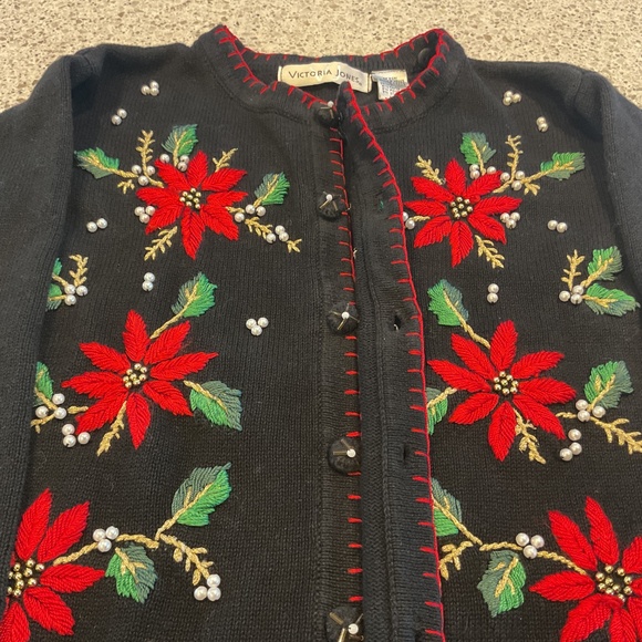 Vintage Victoria Jones Cardigan Christmas Sweater, Size Large - Picture 4 of 6